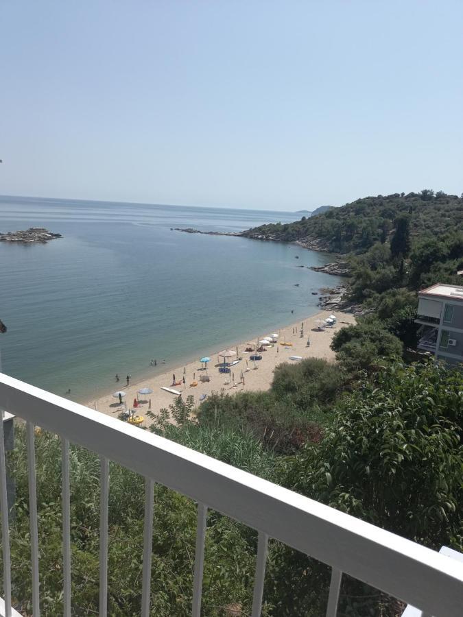 Balcony By The Sea Apartment Paleo Tsifliki Exterior photo