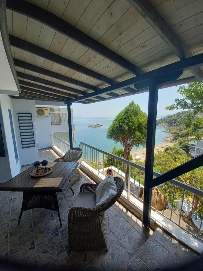 Balcony By The Sea Apartment Paleo Tsifliki Exterior photo