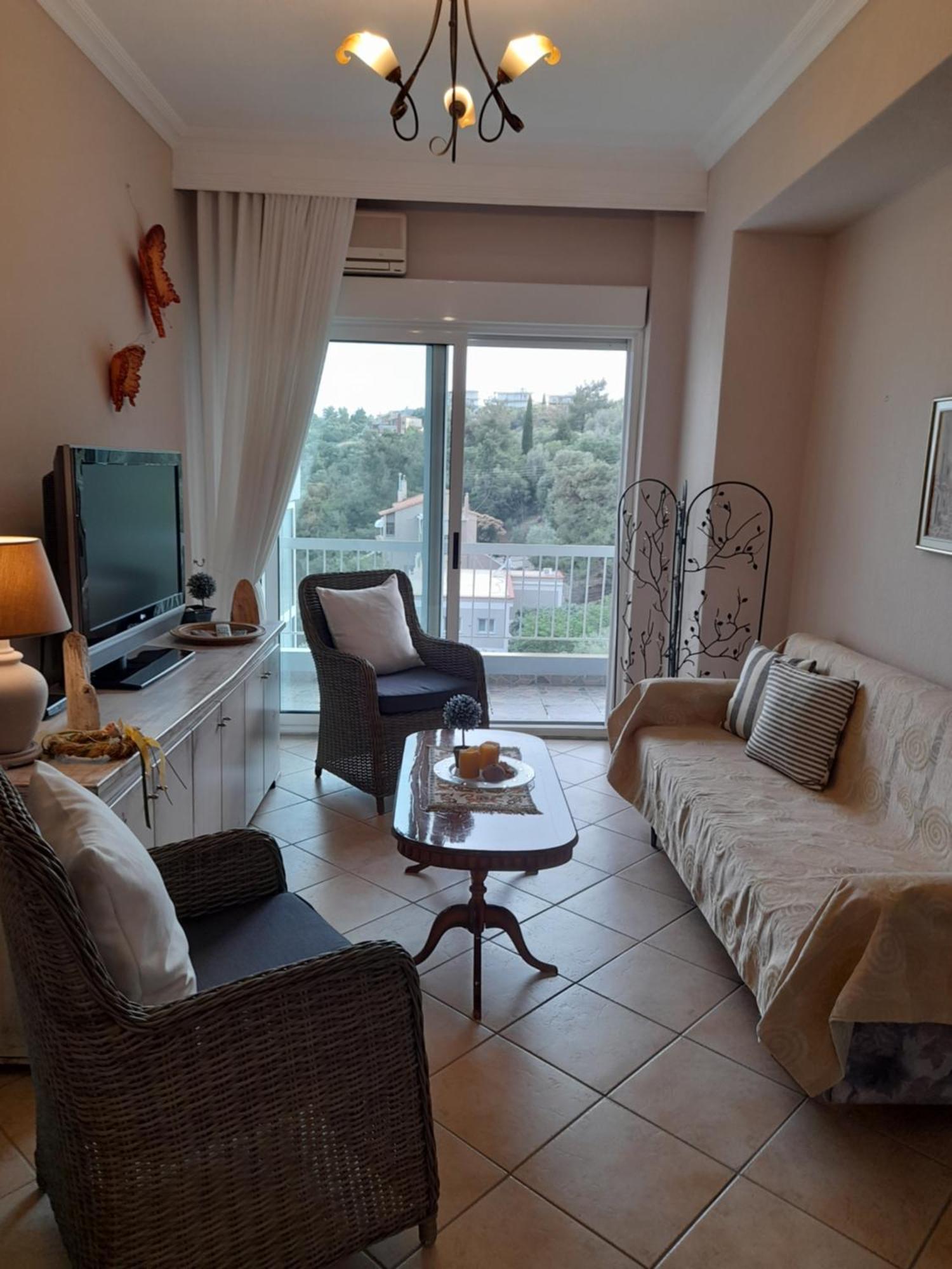 Balcony By The Sea Apartment Paleo Tsifliki Exterior photo